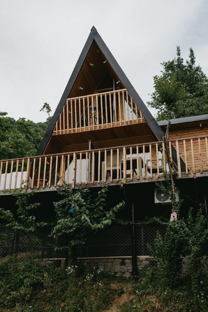Thomas Hut