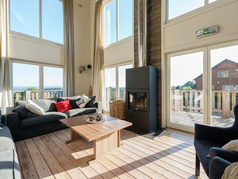 Lovely Villa in Durbuy with Hot Tub view 3