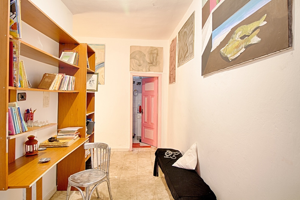 Alegoria HUB& artist atelier