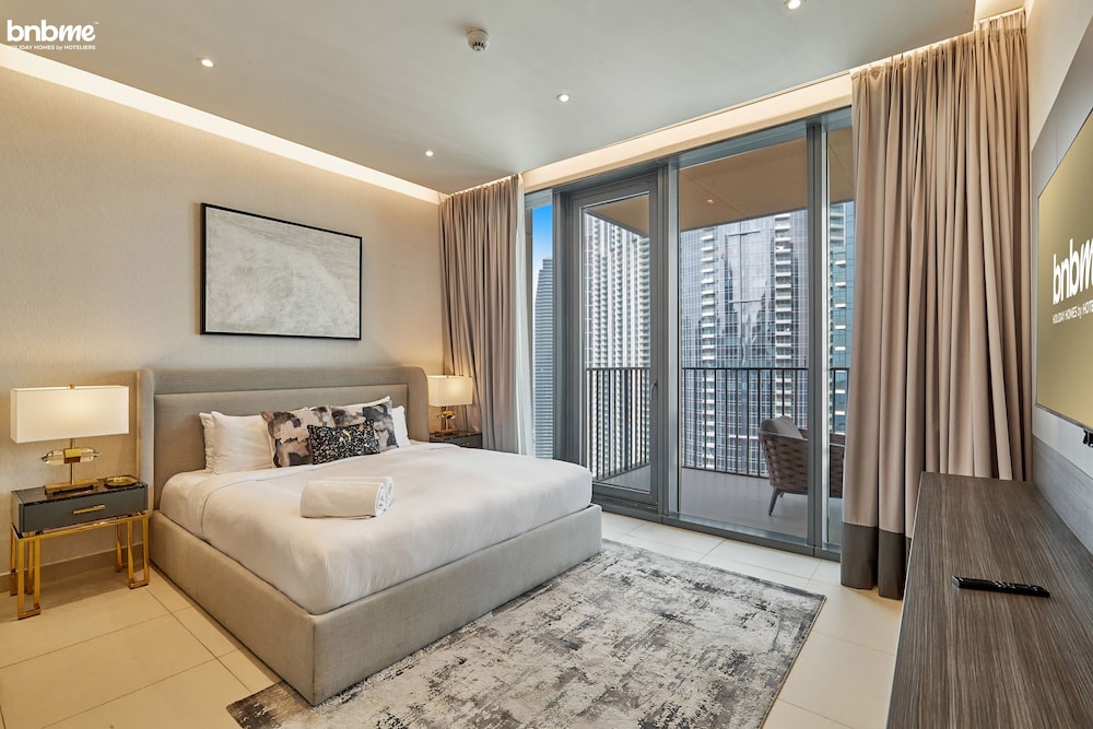 4B-BLVD Heights 2-3801