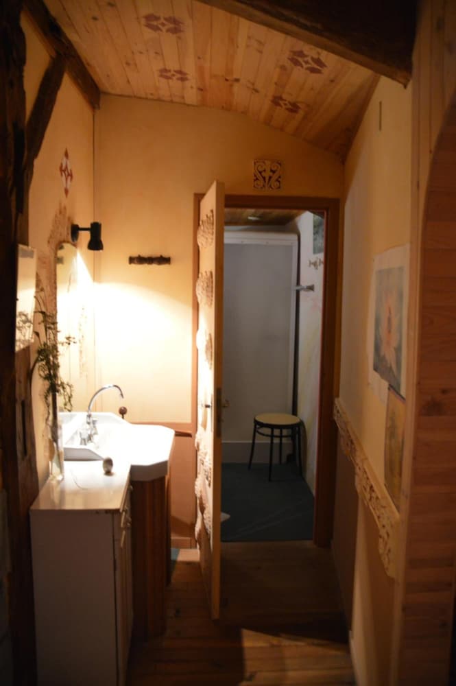 Photo 44