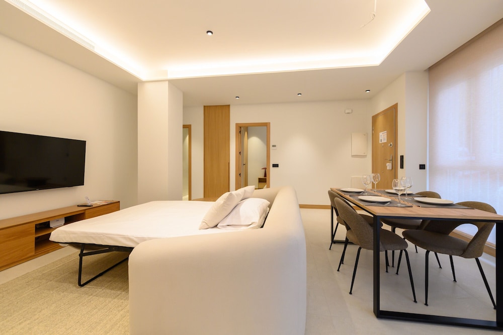 M Scr7b1 Amplio Piso Exterior de un Dormitorio e
