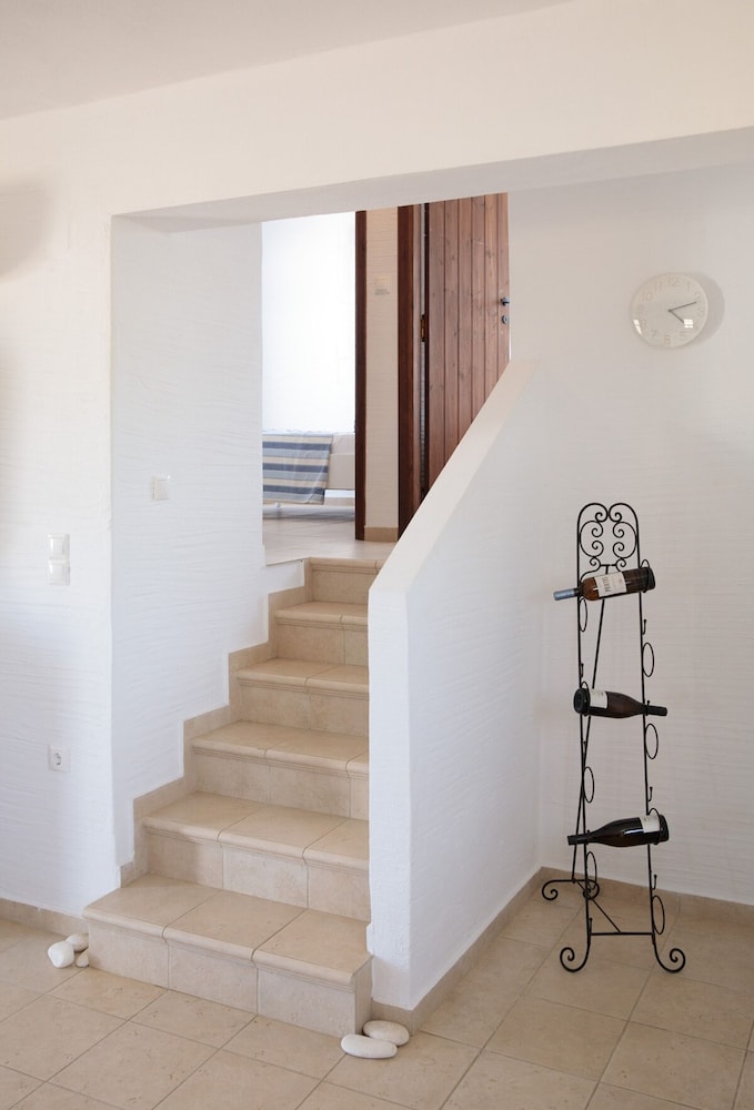 Apiliotis Sunrise Beach Villa