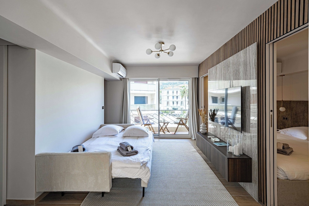 Apartment for 4people in Martinez