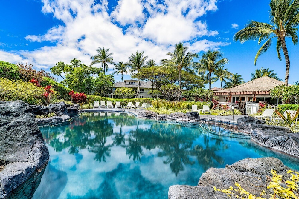 Waikoloa Beach Fun: Concierge, Pools & Steps to Dining & A-bay - Vrkcv