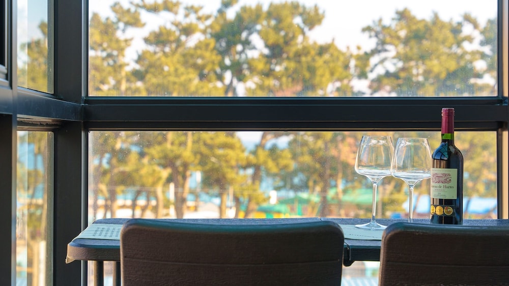 Gyeongju Gampo Laviangrose Pool Villa