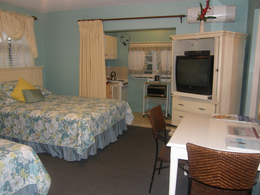 Bermuda Vacations - Dawkins Manor Hotel - Property Image 3