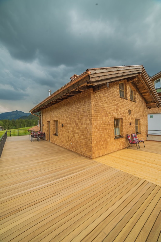 Braitos Seaside Lodges