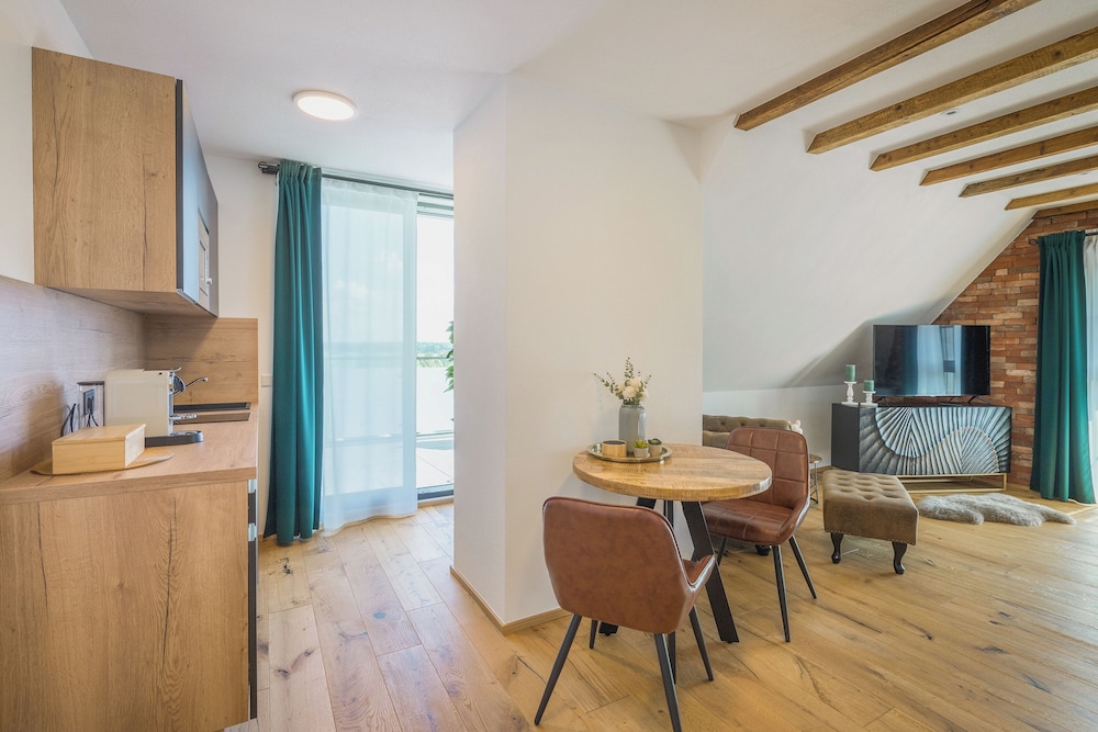 MK Apartments