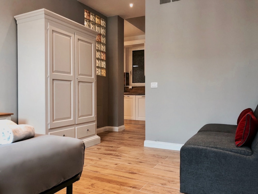 Audrey's Roman Holidays Suites&Rooms