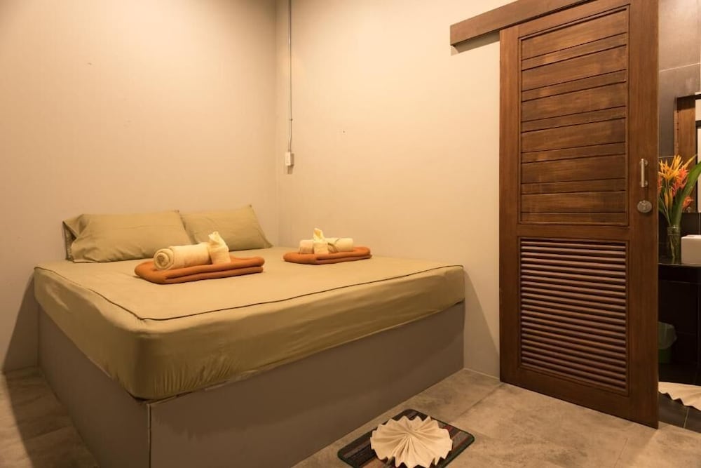 2 Rocks Boutique Hostel