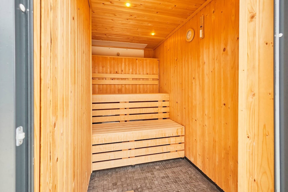 Host Stay Alder Spa Lodge