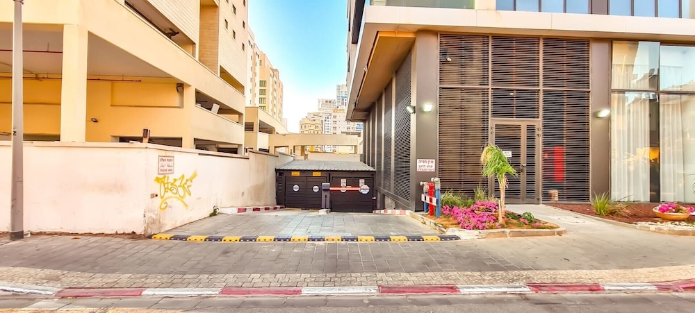 Hayarkon Royal in Tel Aviv-yafo