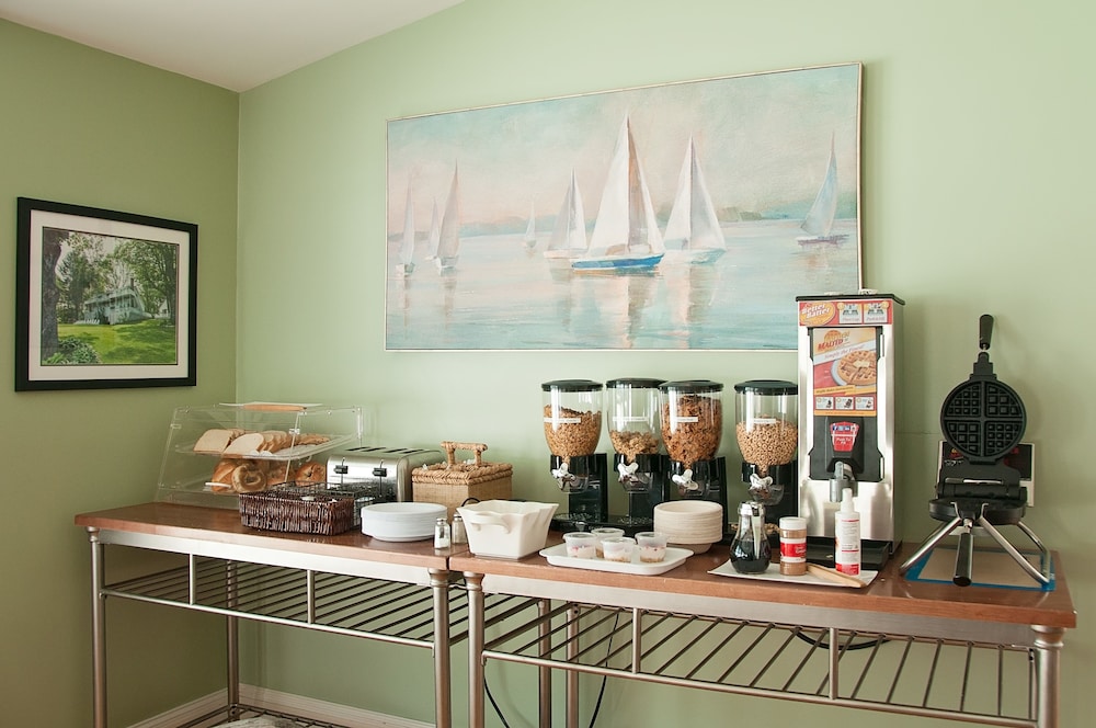 Glenmoor By the Sea