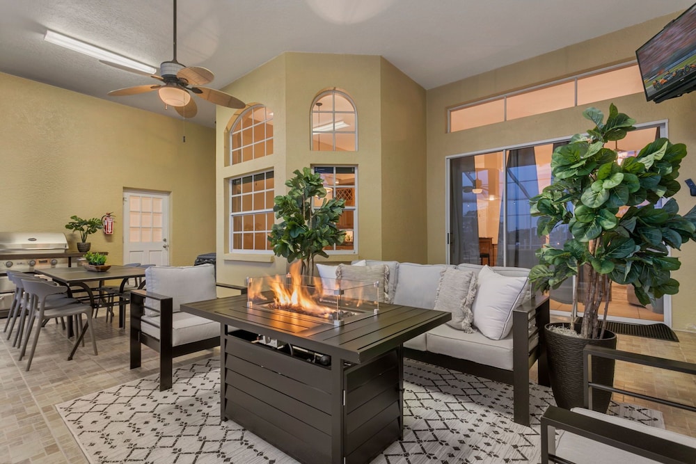 Waterfront Pool Pickleball Court Game Room