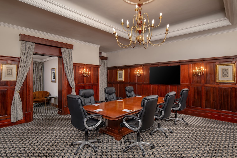Johannesburg Vacations - Holiday Inn Johannesburg Sunnyside Park, an IHG Hotel - Property Image 6