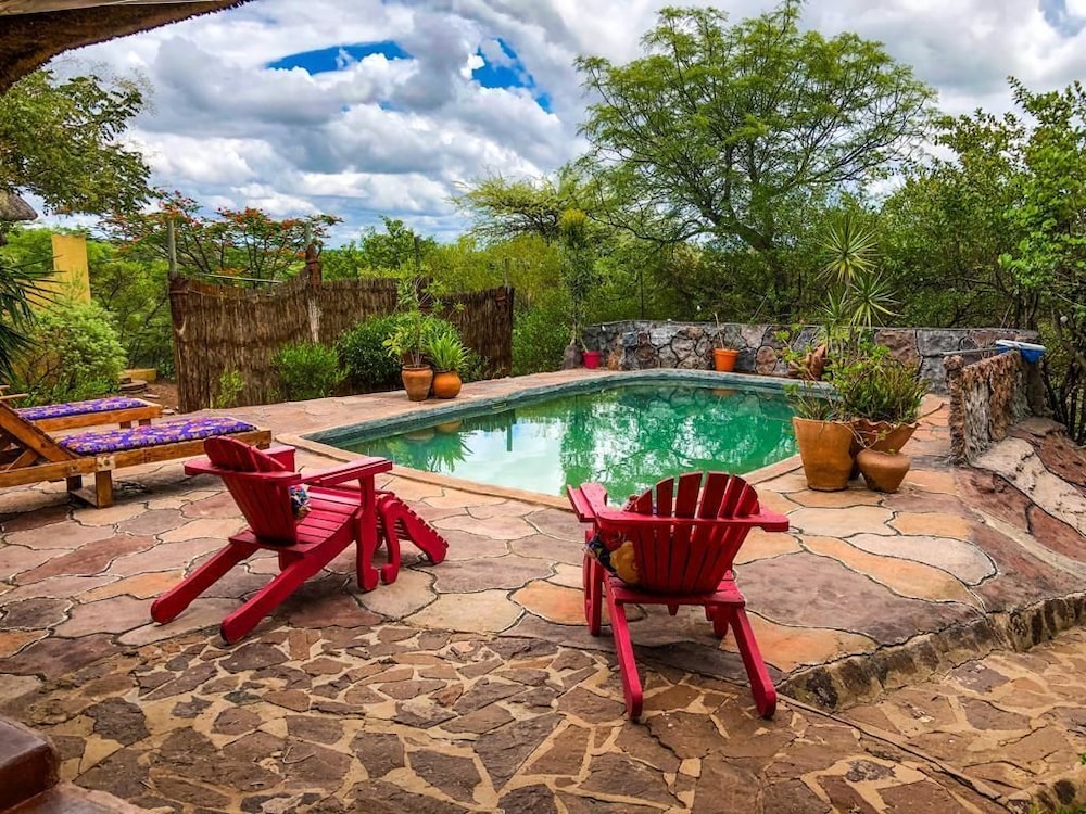 Lesoma Valley Lodge
