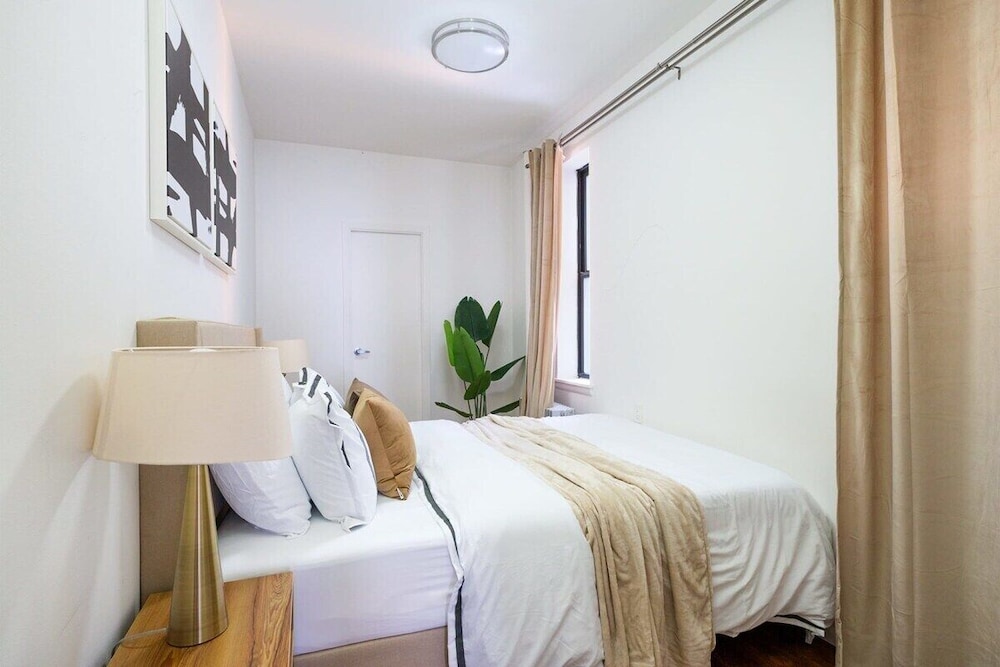 1288 UES Apartments