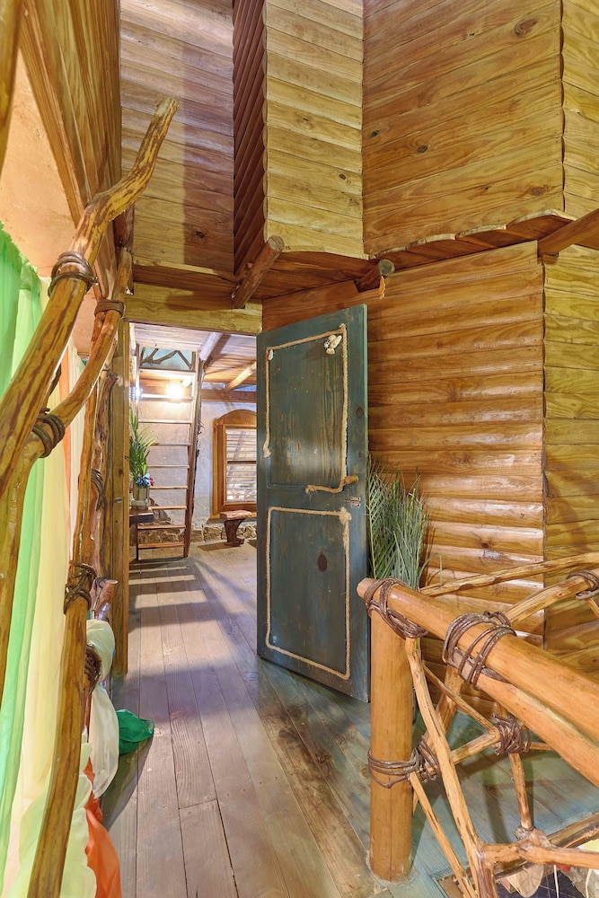 CHALET TROPICAL Hotel & Restaurant-Pizzeria