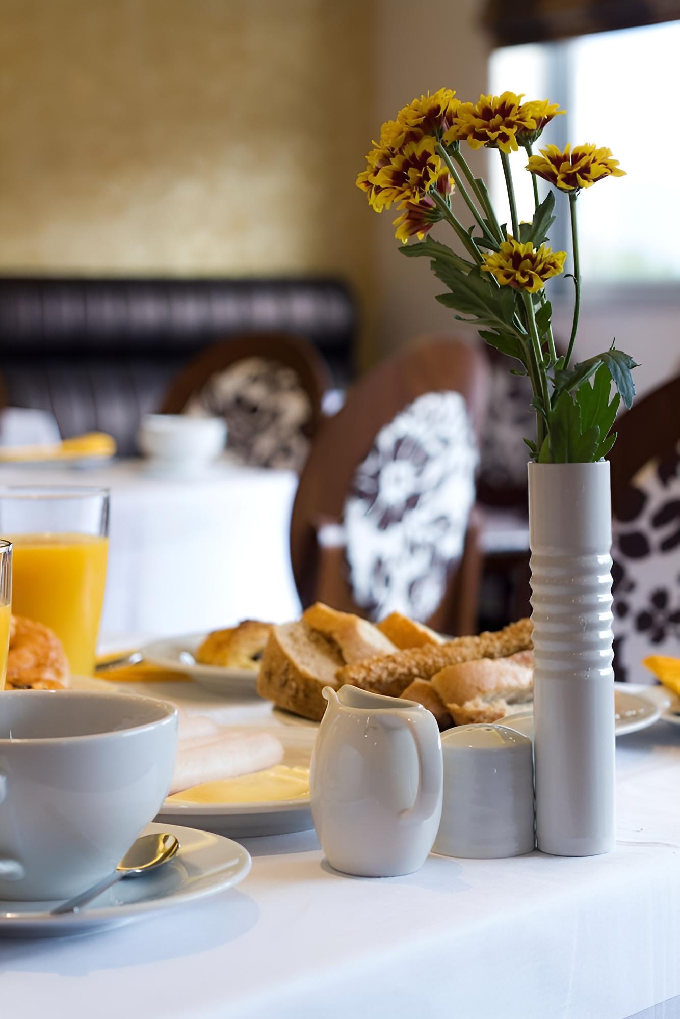 Tripoli City Hotel