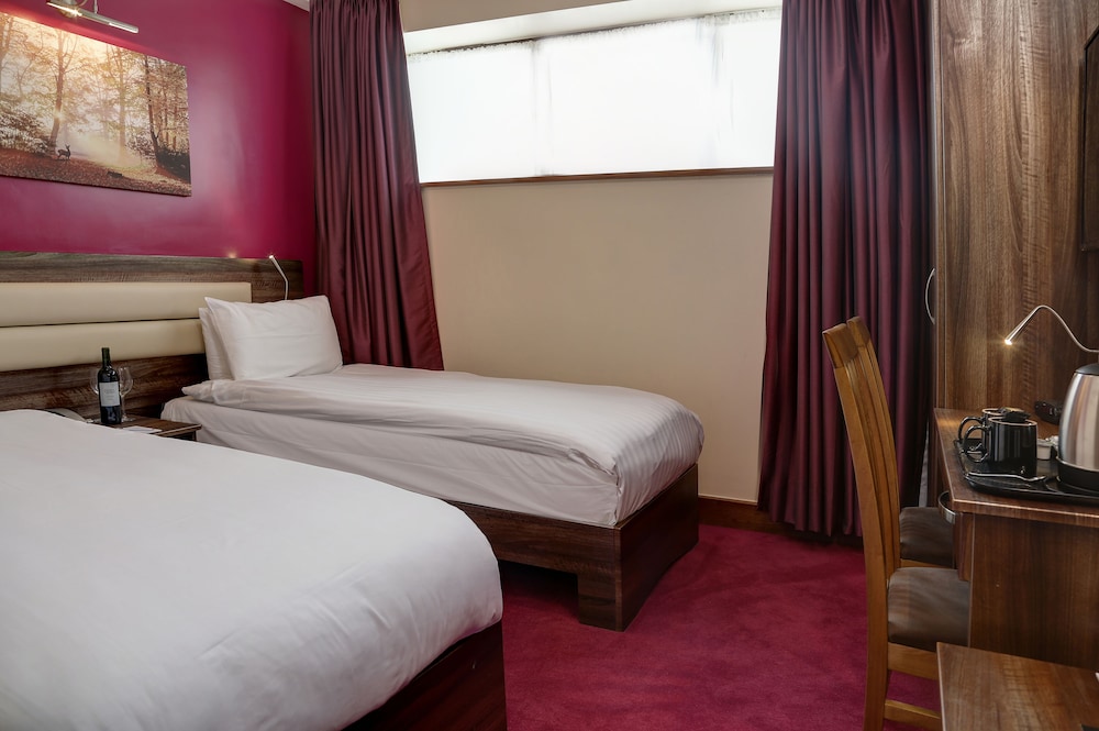 Hayes Vacations - The Airlink Hotel London Heathrow - Property Image 3