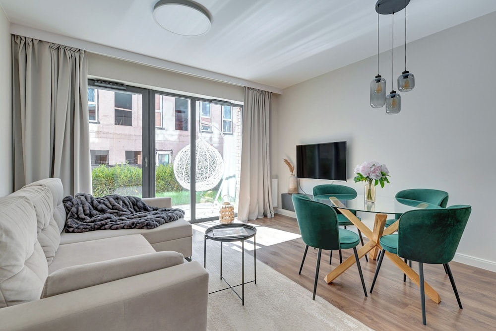 Lion Apartments - Apartments & Studio