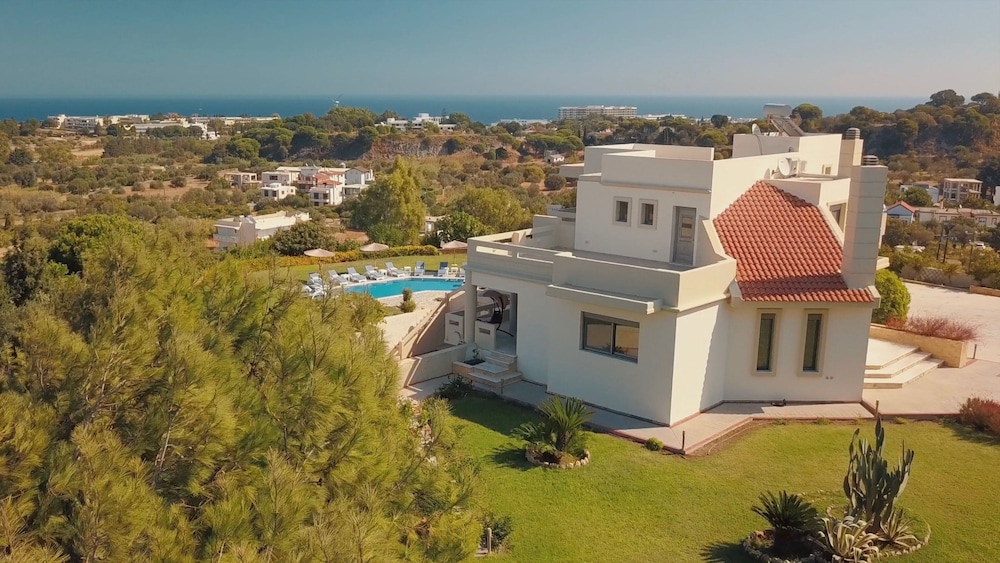Villa Artemis