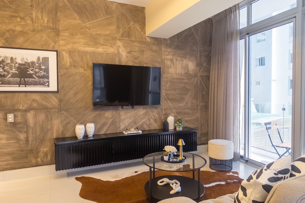 Shalom Residences By YellowKey