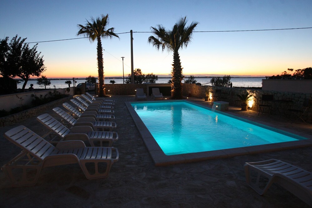 Mladen - Family Friendly & Amazing Location - A1 view 4
