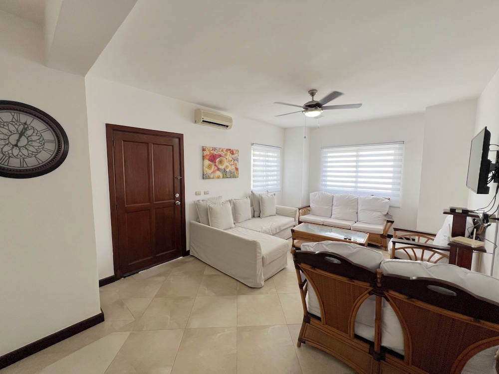 TROPICAL VILLAS playa LOS CORALES