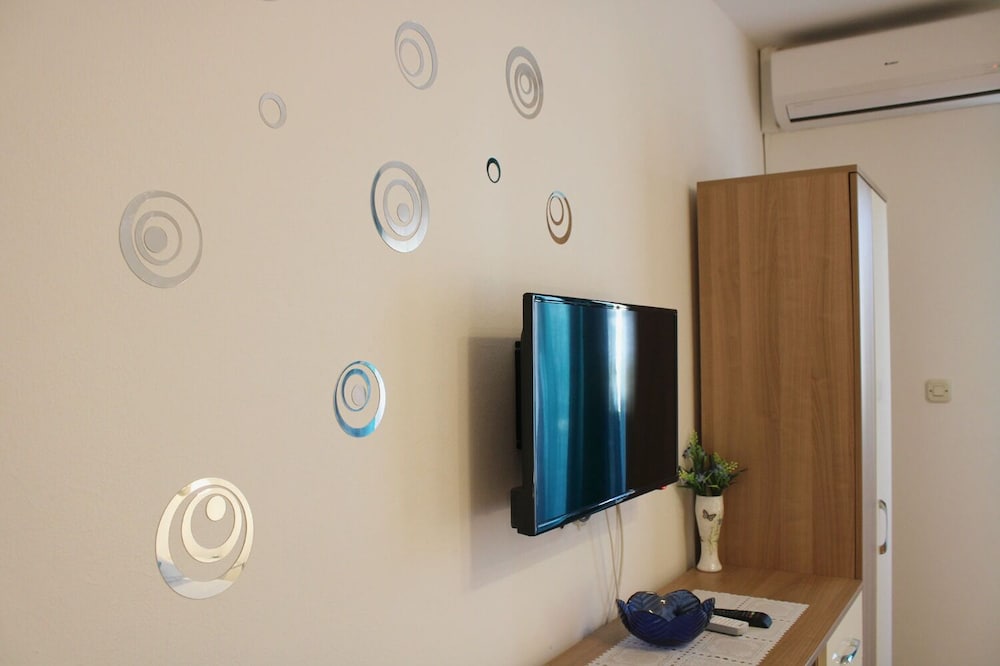 Photo 16
