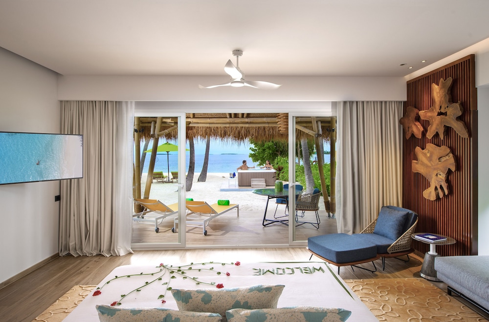 Emerald Maldives Resort & Spa - All Inclusive