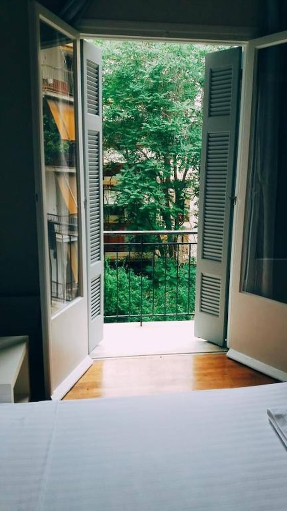Athens Apartment Nina, Next To The Metro Station