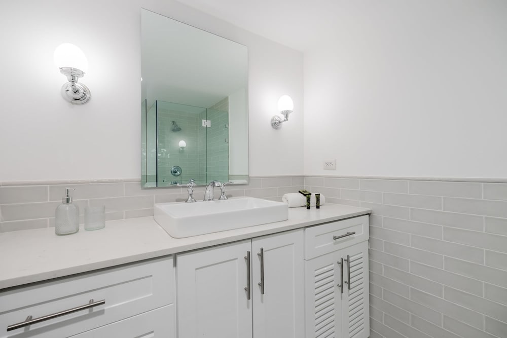 w Phenomenal 2BR w Fantastic View in Panama