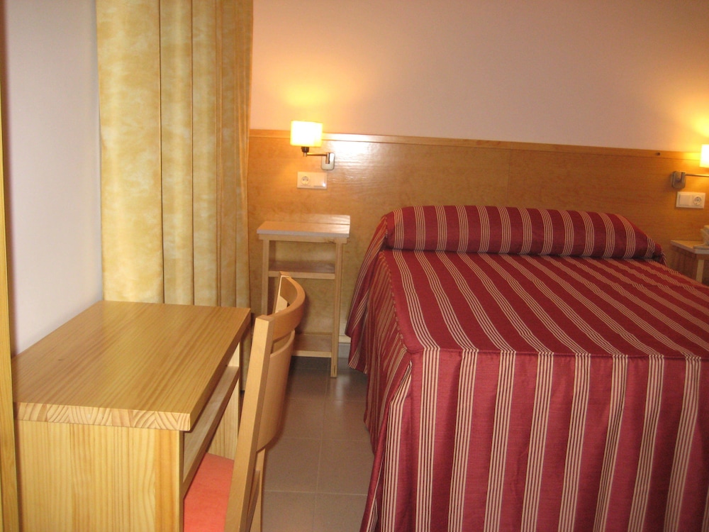 Cartagena Vacations - Pension Balcones Azules - Property Image 8