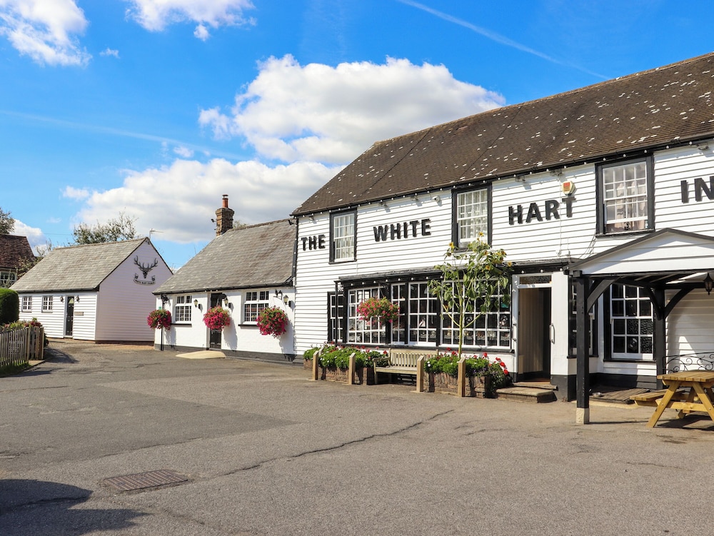 White Hart Stables