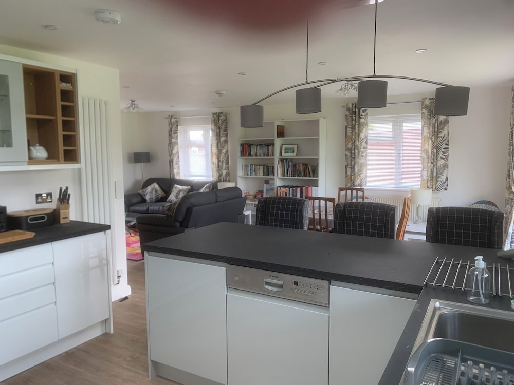 Charming Fully-equipped 3-bed Cottage nr Boscastle view 5