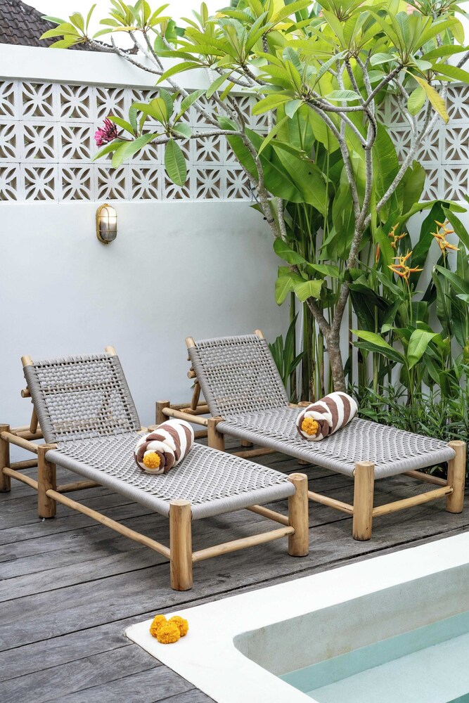 Villa Taman & Villa Serai Kedungu