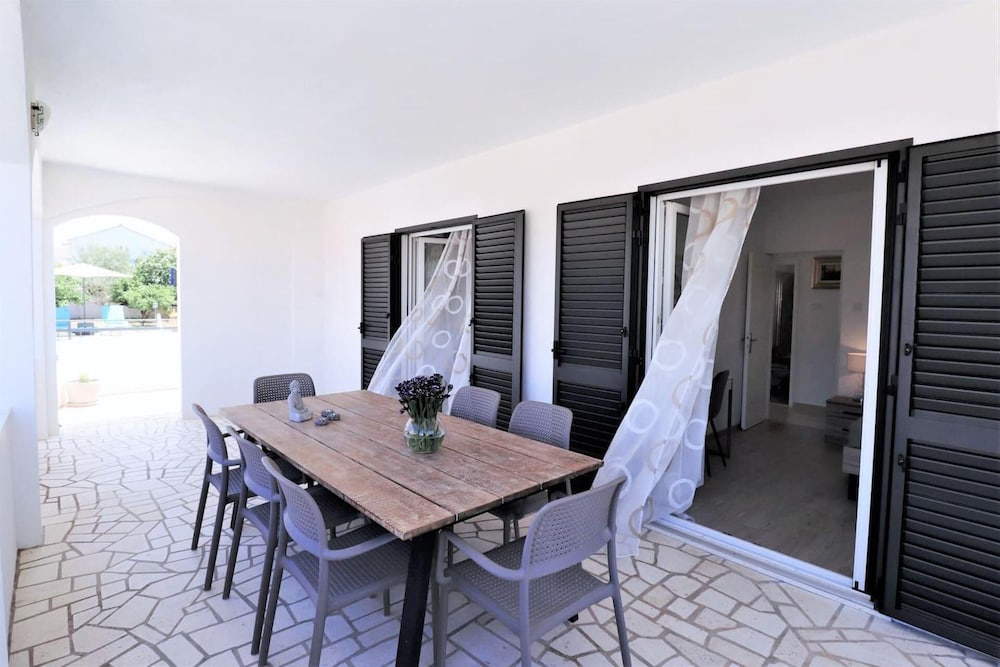 Luxury Beachfront Villa With Pool for two Families view 3