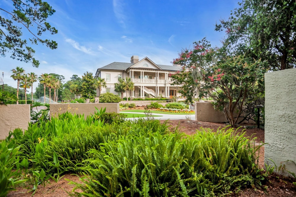 908 Cutter Court at The Sea Pines Resort