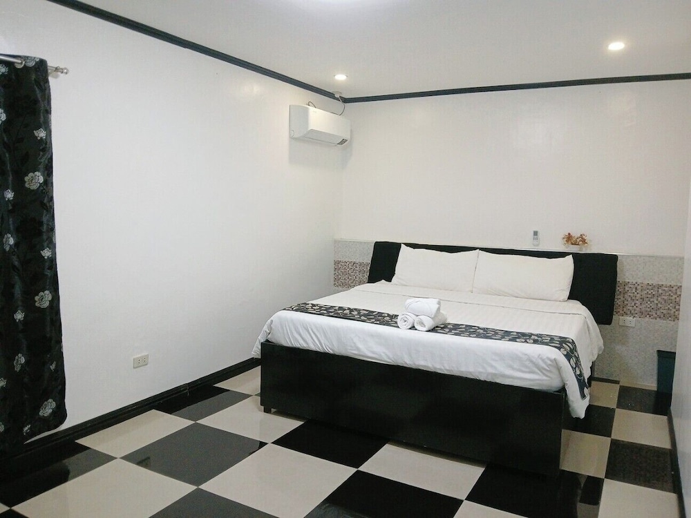 Jewelry Resort and Villas Tagaytay