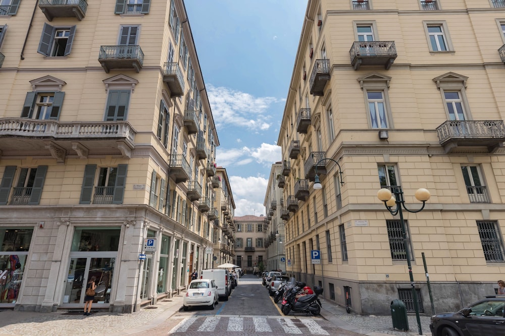 La Mansarda Di Piazza Solferino By Wonderful Italy view 3