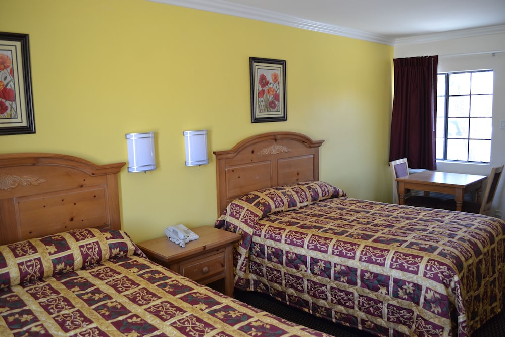 El Rancho Dolores Motel at Joshua Tree National Park