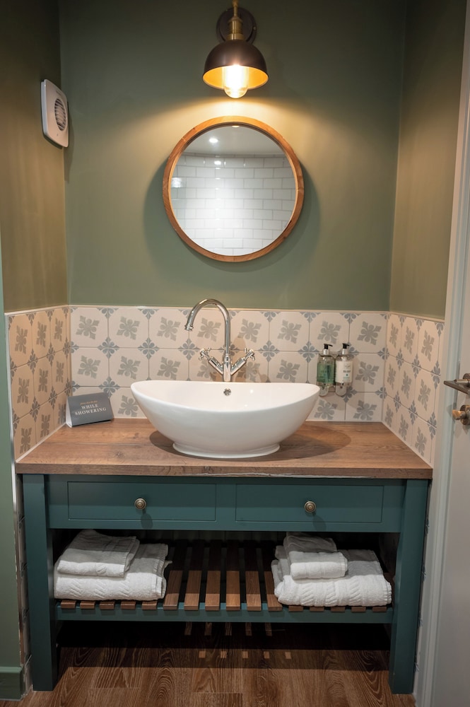 The Green Man by Chef and Brewer Collection