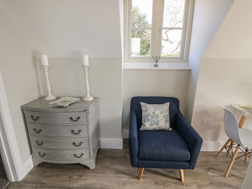 Coach House Mews