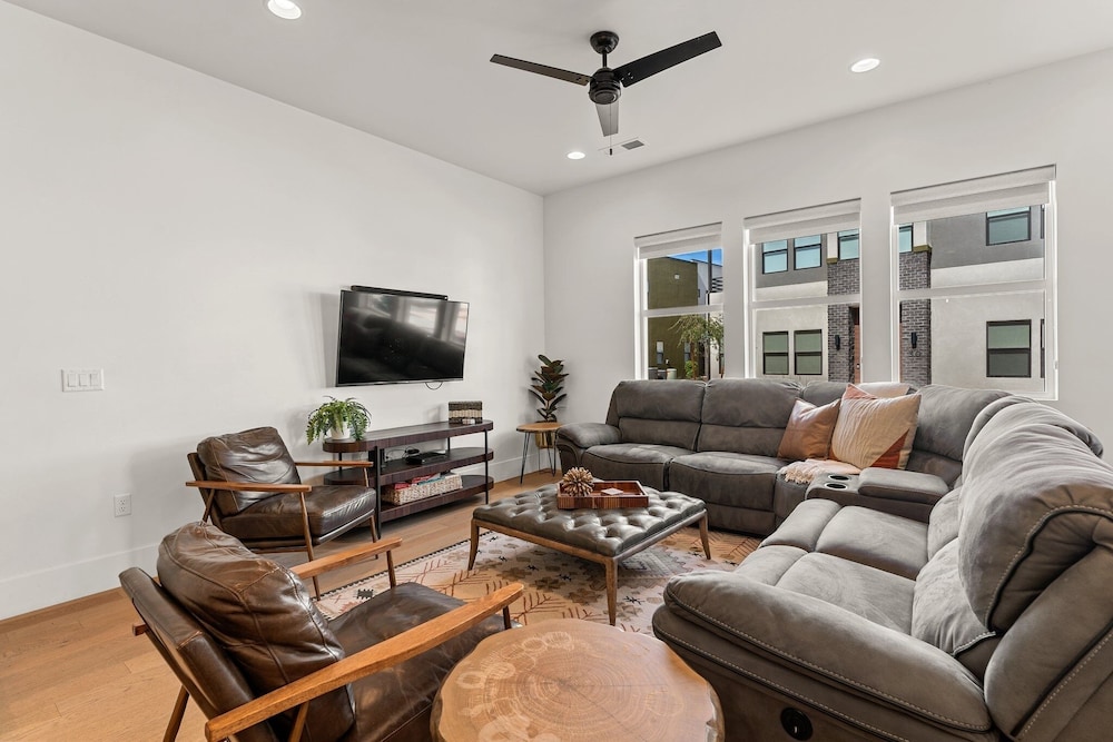 Villa #24 At Bloomington Country Club 4 Bedroom Townhouse