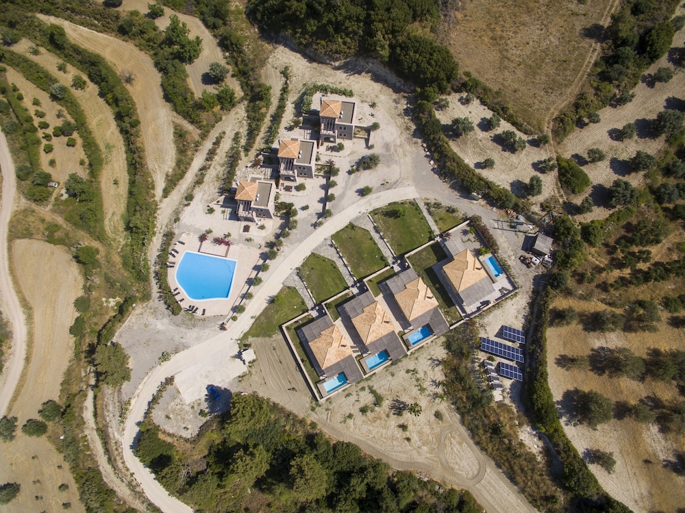 Salakos Villas