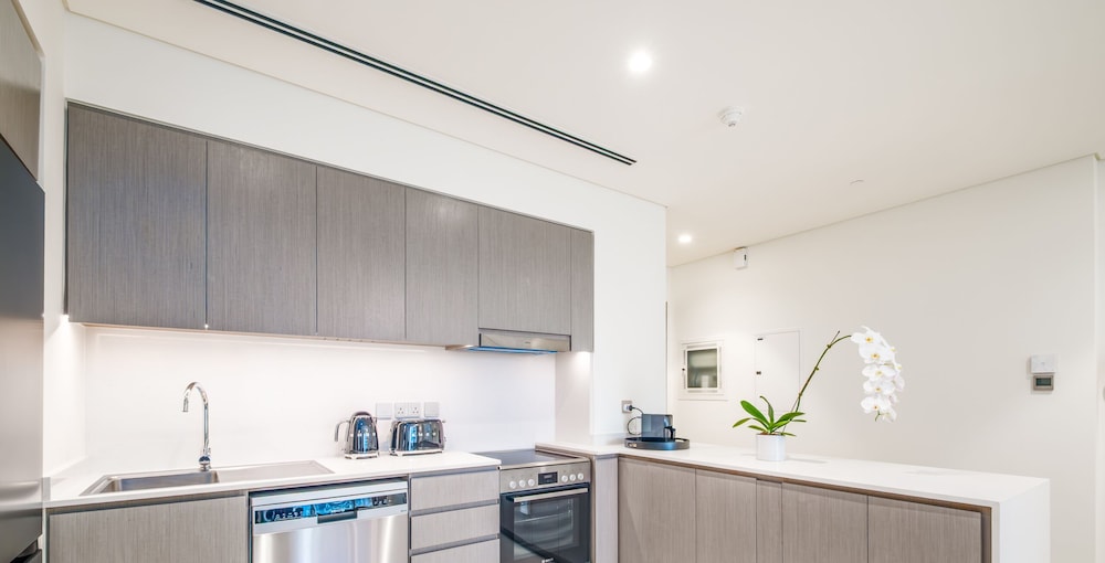 LUX The Grande Signature Skyline Suite