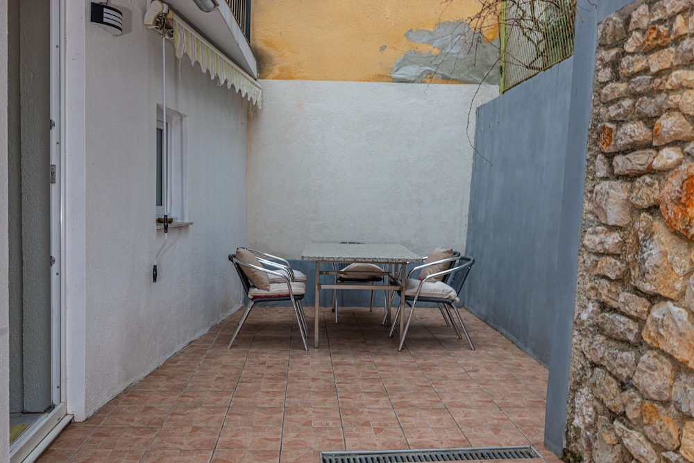 Photo 42