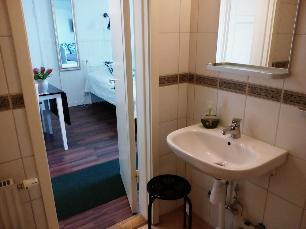 Vandrarhemmet Hammar - Hostel
